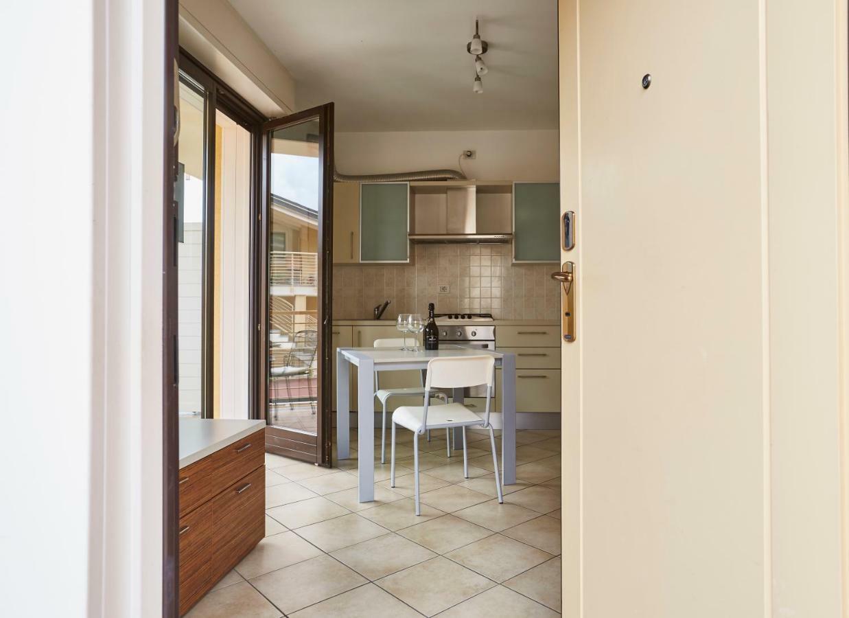 Apartment Alessandra Lenno Ngoại thất bức ảnh