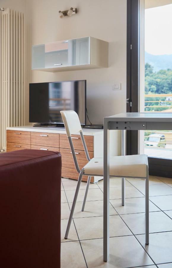 Apartment Alessandra Lenno Ngoại thất bức ảnh